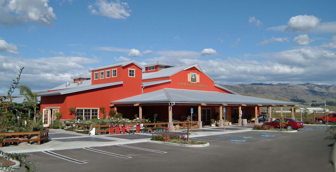 San Luis Obsipo Farm Supply Building Photography - Studio 101 West Photography