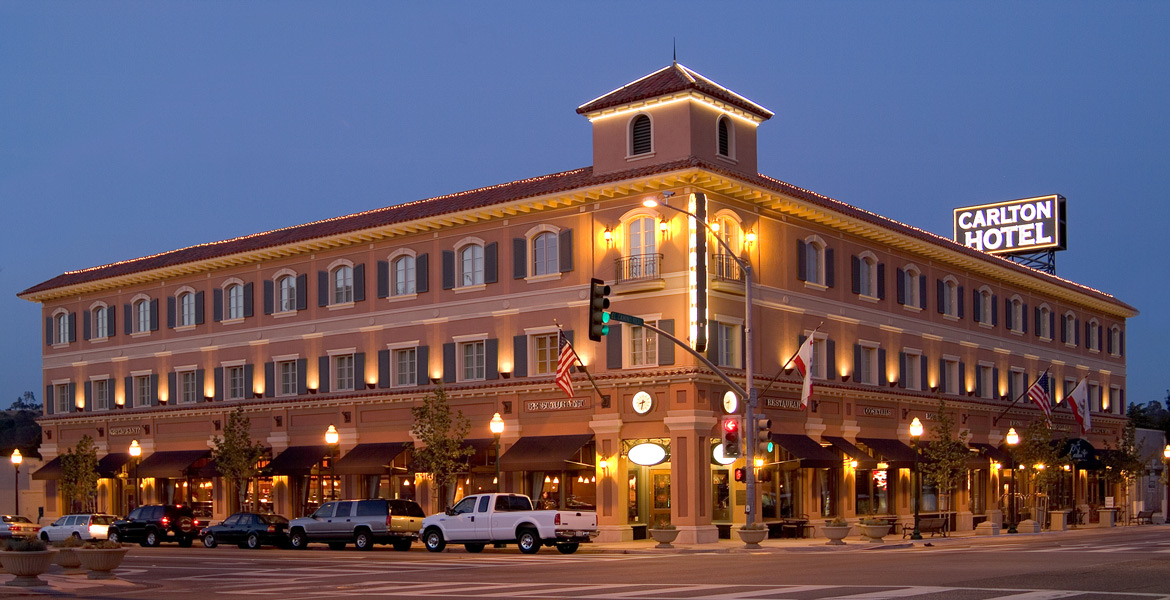 Carlton Hotel Atascadero - Hotel and Resort Photography - Studio 101 West Photography