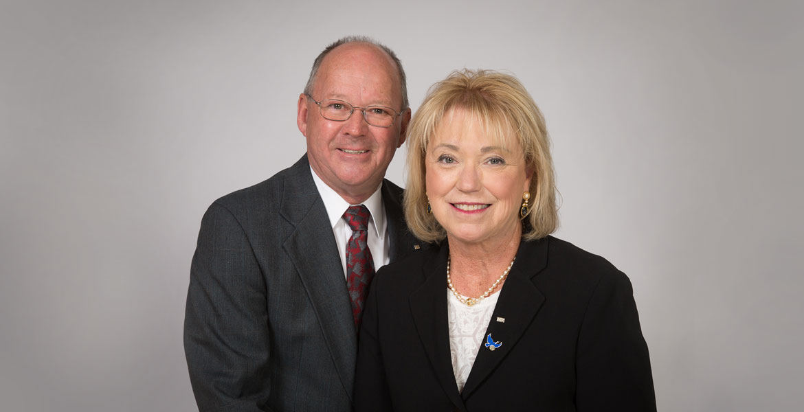 Atascadero business portrait with two people - Studio 101 West Photography